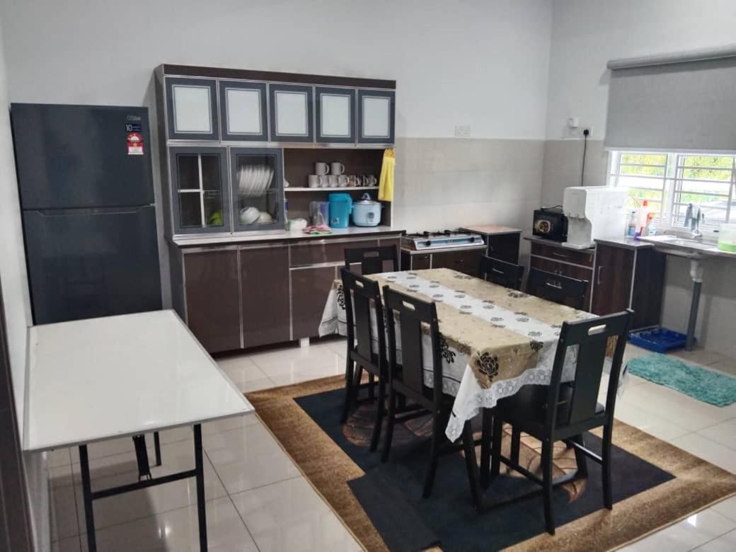 Abah Staycation Holiday home *